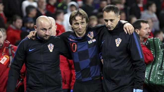 场均传球成 场均传球成