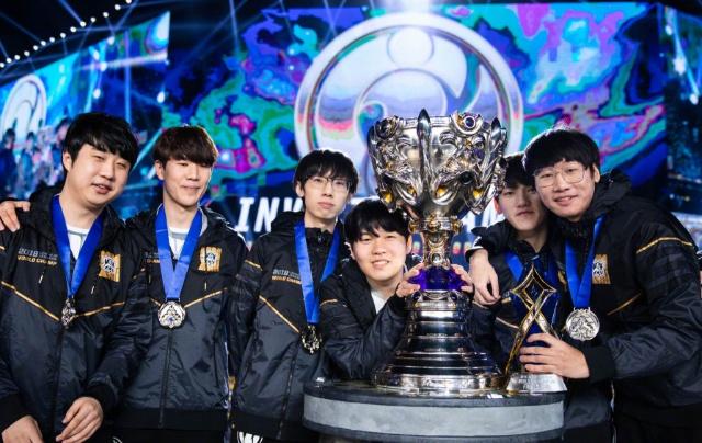 的比赛中 的比赛中