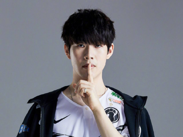 对他而言 对他而言