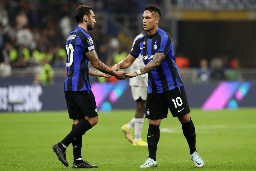 布更换教练 布更换教练