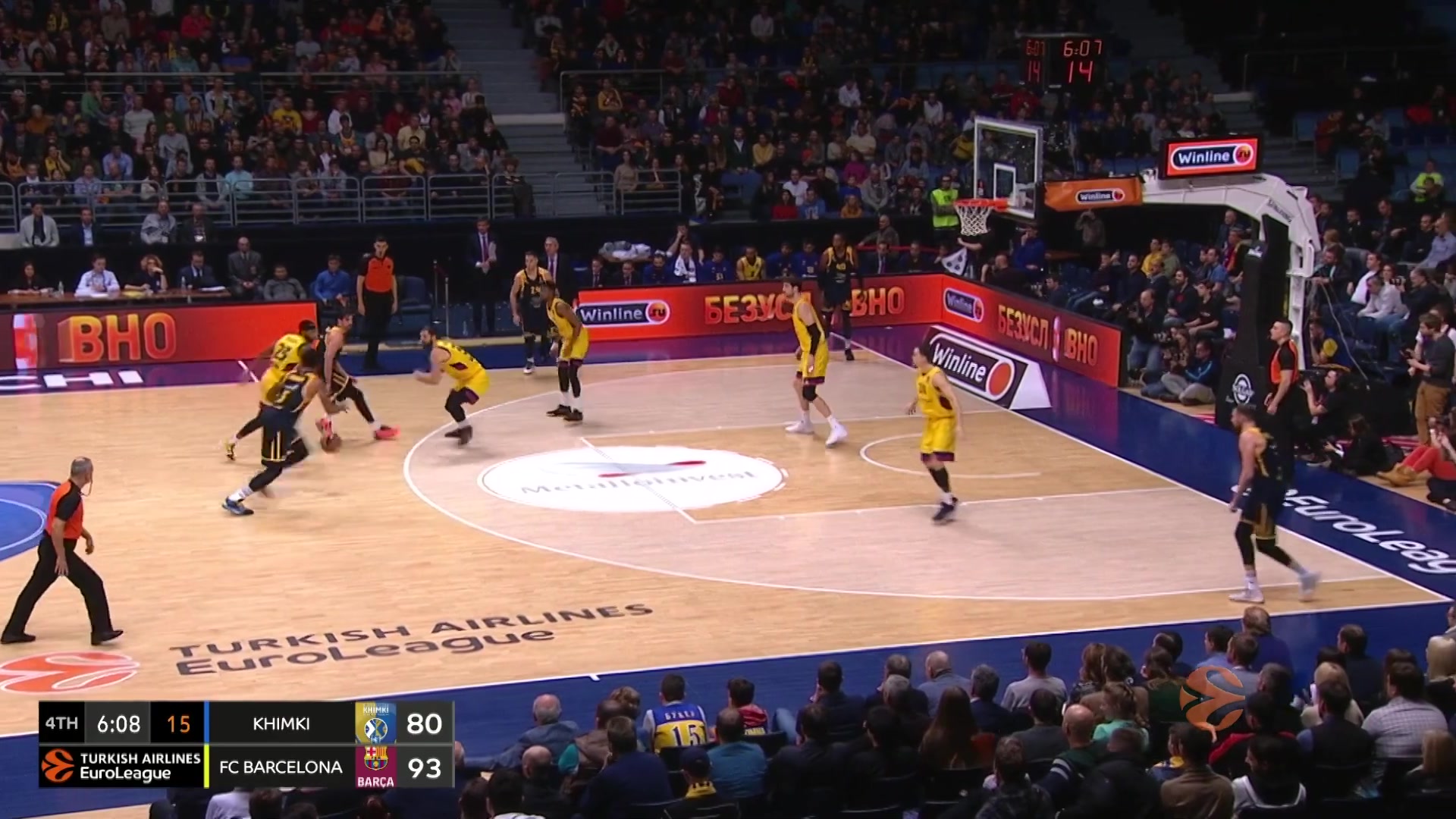 围绕曾凡博 围绕曾凡博